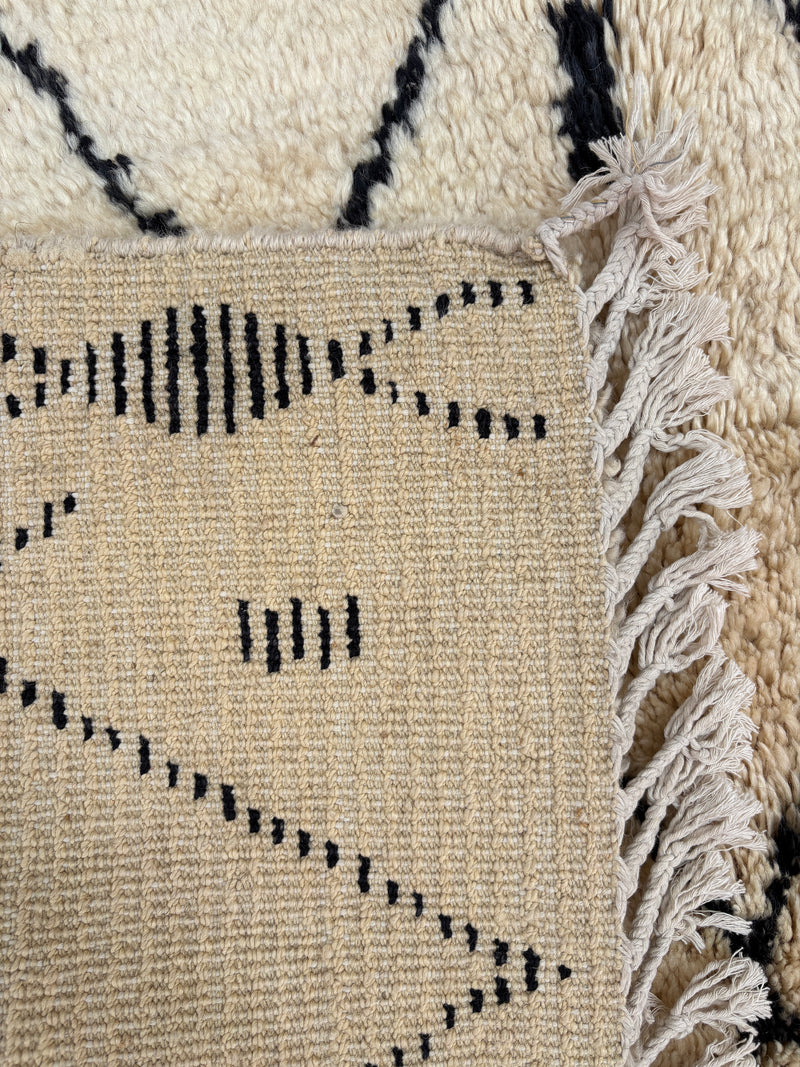 Vintage Moroccan - 5'3" x 7'7"
