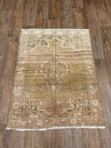 Vintage Anatolian - 3'6" x 4'6"