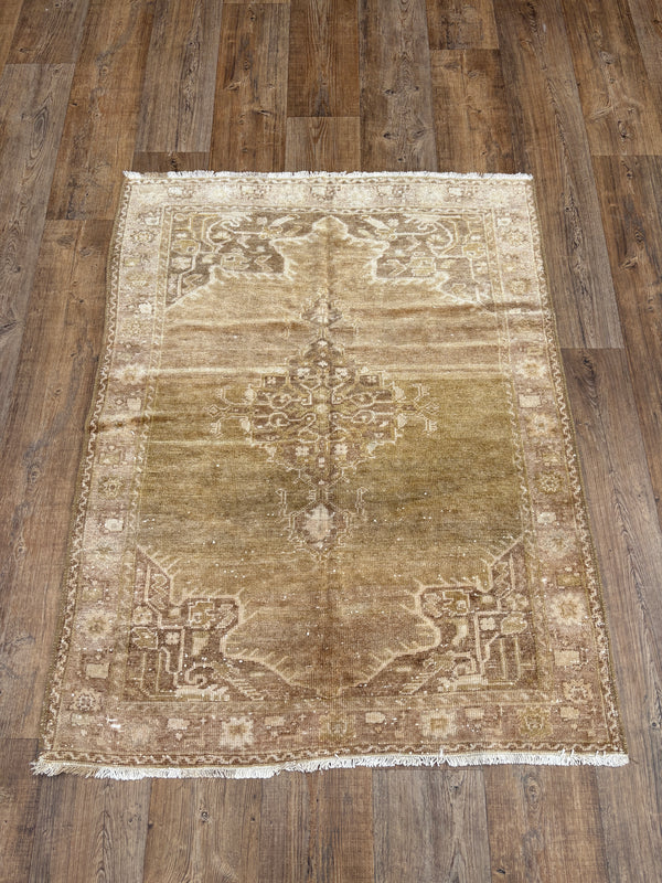 Vintage Anatolian - 3'6" x 4'6"