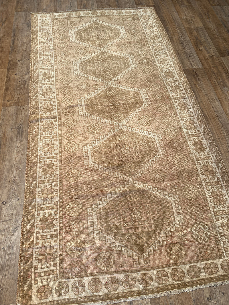 Vintage Anatolian - 4' x 8'1"