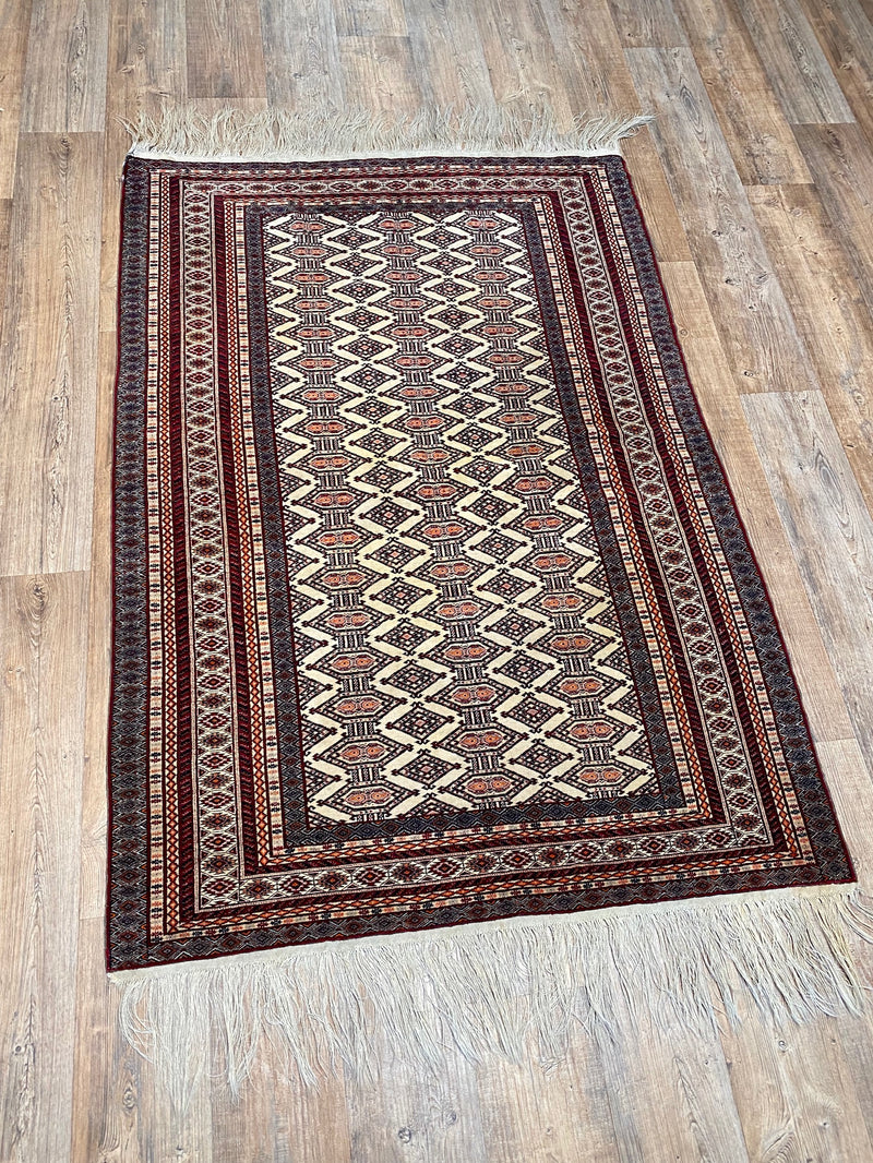 Vintage Samarkand - 4'2" x 5'11"