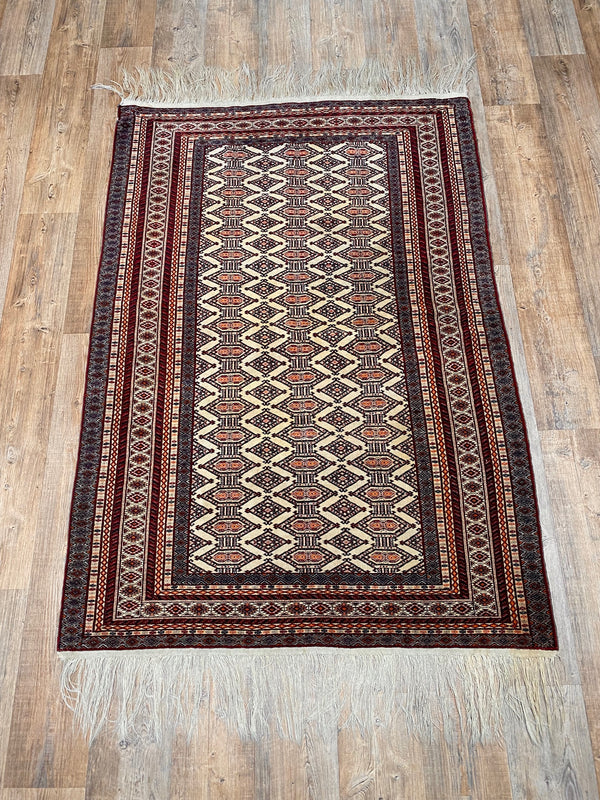 Vintage Samarkand - 4'2" x 5'11"