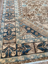 Antique Malayer - 4'1" x 6'6"
